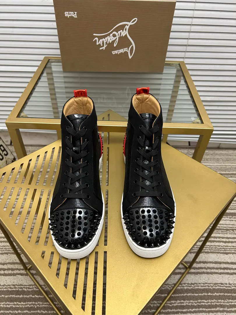 (Make a deal.)Get out of the factory.. christian louboutin（CLRed bottom shoes.）Counter Series, Couples' leisure shoes.📢 📢 📢 The exclusives are released.🎈🎈💪Active emulsion pad foot👻The finish line.[- You're so proud of yourself.]😝Women35-40#Men38#-46,Global supply😝 【Top】: The original import is really leather., Top-level originals in the leather, Original OpentpuOtsumi!, Original1:1Details, Original shoes,