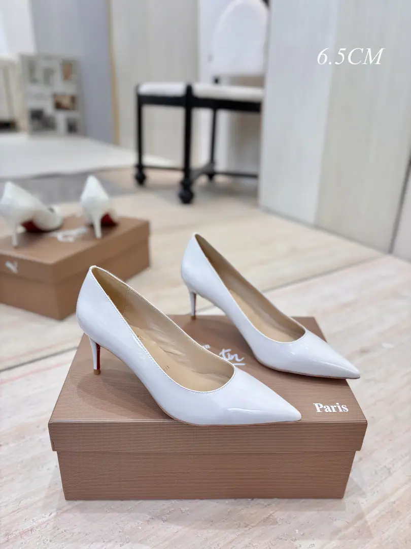 Plant price 𝐶ℎ𝑟𝑖𝑠𝑡𝑖𝑎𝑛 𝐿𝑜𝑢𝑏𝑜𝑢𝑡𝑖𝑛Red bottom heights and series.🍷🍷 Painted skin. Single shoes.（Classic.） The texture stubble is wearing the style of Baltha. It's a lot softer in the quality skin., You're a skinny man., Put on the length of the limara leg.～♪ The depths ♪, It's a good insight.! Walk, - Let's go.. Customized, ♪ The sculptor ♪ The bright face brings bright light.,. ♪ Shining the enchanted red bottom ♪, ♪ Write the fragrant romance ♪！ 【Material】 ✅Uchi.: In the sheep's skin. ✅Otsumi!: The original is really a big one. ✅Colours: 11Colour. Come to color the card. ✅Codes: 34-42 (34.40.41.42No re-election.） ✅He's tall.: 6.5cm