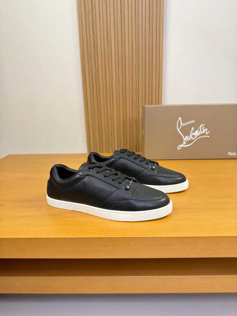 《Christian Louboutin》CLChristy. High-end quality Original List·Leisure sports shoes Shoe.: Original🔝Skin of a stale calf., Back with the manual stitching of Mark's line., Brand Metal Button Decoration Uchi.: Water-tied cow skin. Otsumi!: It's so light.TPR·Rubber. Double-coloured base Super-high-quality control.·- I'm doing a little work.: Highlight(High-end·- How expensive.·Slot) Size: 39-44（38, 45, 46, Make a reservation.)·01462