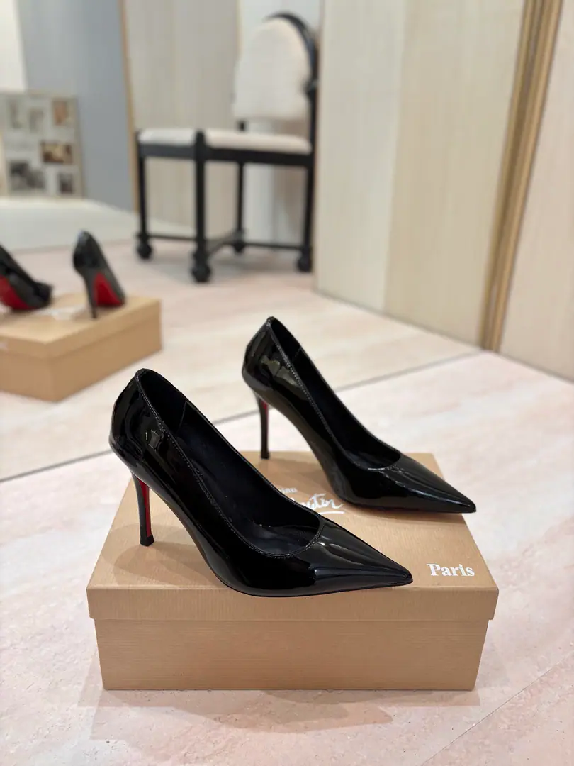 Plant price 𝐶ℎ𝑟𝑖𝑠𝑡𝑖𝑎𝑛 𝐿𝑜𝑢𝑏𝑜𝑢𝑡𝑖𝑛Red bottom heights and series.🍷🍷 Painted skin. Single shoes.（Classic.） The texture stubble is wearing the style of Baltha. It's a lot softer in the quality skin., You're a skinny man., Put on the length of the limara leg.～♪ The depths ♪, It's a good insight.! Walk, - Let's go.. Customized, ♪ The sculptor ♪ The bright face brings bright light.,. ♪ Shining the enchanted red bottom ♪, ♪ Write the fragrant romance ♪！ 【Material】 ✅Uchi.: In the sheep's skin. ✅Otsumi!: The original is really a big one. ✅Colours: Come to color the card. ✅Codes: 34-42 (34.40.41.42No re-election.） ✅He's tall.: 10.5cm