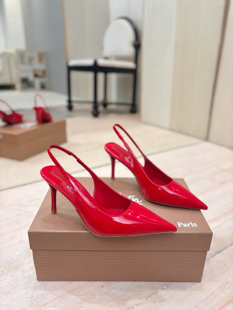 Plant price 𝐶ℎ𝑟𝑖𝑠𝑡𝑖𝑎𝑛 𝐿𝑜𝑢𝑏𝑜𝑢𝑡𝑖𝑛Red bottom heights and series.🍷🍷 The back empty sandals.（Classic.） The texture stubble is wearing the style of Baltha. It's a lot softer in the quality skin., You're a skinny man., Put on the length of the limara leg.～♪ The depths ♪, It's a good insight.! Walk, - Let's go.. Customized, ♪ The sculptor ♪ The bright face brings bright light.,. ♪ Shining the enchanted red bottom ♪, ♪ Write the fragrant romance ♪！ 【Material】 ✅Uchi.: In the sheep's skin. ✅Otsumi!: The original is really a big one. ✅Colours: 11Colour. Come to color the card. ✅Codes: 34-42 (34.40.41.42No re-election.） ✅He's tall.: 8.5cm