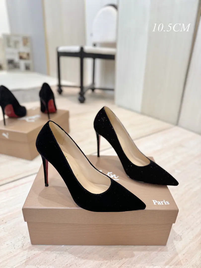 Plant price 𝐶ℎ𝑟𝑖𝑠𝑡𝑖𝑎𝑛 𝐿𝑜𝑢𝑏𝑜𝑢𝑡𝑖𝑛Red bottom heights and series.🍷🍷 velvet single shoes.（Classic.） The texture stubble is wearing the style of Baltha. It's a lot softer in the quality skin., You're a skinny man., Put on the length of the limara leg.～♪ The depths ♪, It's a good insight.! Walk, - Let's go.. Customized, ♪ The sculptor ♪ ♪ Shining the enchanted red bottom ♪, ♪ Write the fragrant romance ♪！ 【Material】 ✅Uchi.: In the sheep's skin. ✅Otsumi!: The original is really a big one. ✅Colours: 19Colour. Come to color the card. ✅Codes: 34-42 (34.40.41.42No re-election.） ✅He's tall.: 10.5cm ✅It's a flat level., 6.5-8.5cm
