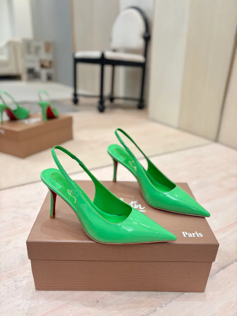 Plant price 𝐶ℎ𝑟𝑖𝑠𝑡𝑖𝑎𝑛 𝐿𝑜𝑢𝑏𝑜𝑢𝑡𝑖𝑛Red bottom heights and series.🍷🍷 The back empty sandals.（Classic.） The texture stubble is wearing the style of Baltha. It's a lot softer in the quality skin., You're a skinny man., Put on the length of the limara leg.～♪ The depths ♪, It's a good insight.! Walk, - Let's go.. Customized, ♪ The sculptor ♪ The bright face brings bright light.,. ♪ Shining the enchanted red bottom ♪, ♪ Write the fragrant romance ♪！ 【Material】 ✅Uchi.: In the sheep's skin. ✅Otsumi!: The original is really a big one. ✅Colours: 11Colour. Come to color the card. ✅Codes: 34-42 (34.40.41.42No re-election.） ✅He's tall.: 8.5cm
