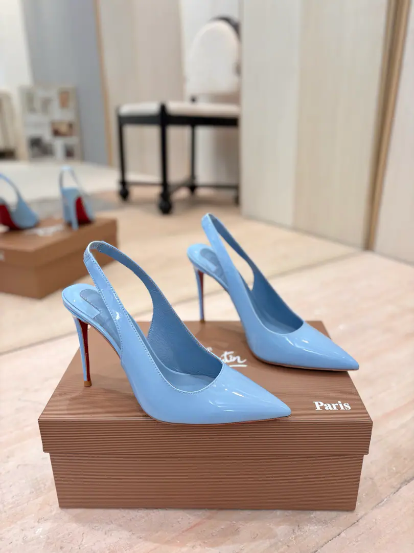 Plant price 𝐶ℎ𝑟𝑖𝑠𝑡𝑖𝑎𝑛 𝐿𝑜𝑢𝑏𝑜𝑢𝑡𝑖𝑛Red bottom heights and series.🍷🍷 The back empty sandals.（Classic.） The texture stubble is wearing the style of Baltha. It's a lot softer in the quality skin., You're a skinny man., Put on the length of the limara leg.～♪ The depths ♪, It's a good insight.! Walk, - Let's go.. Customized, ♪ The sculptor ♪ The bright face brings bright light.,. ♪ Shining the enchanted red bottom ♪, ♪ Write the fragrant romance ♪！ 【Material】 ✅Uchi.: In the sheep's skin. ✅Otsumi!: The original is really a big one. ✅Colours: 11Colour. Come to color the card. ✅Codes: 34-42 (34.40.41.42No re-election.） ✅He's tall.: 10.5cm