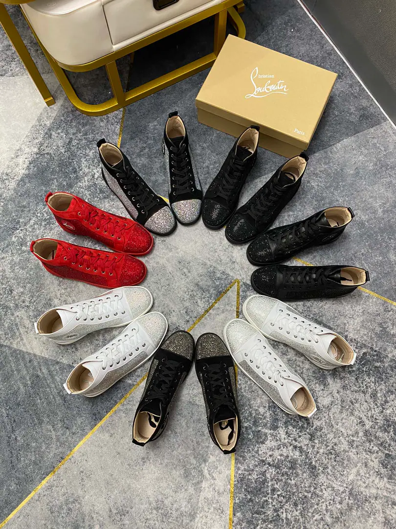 Get out of the factory.. christian louboutin（CLRed bottom shoes.）The cabinet's a nail-cracker series., Couples' leisure shoes.📢 📢 📢 The exclusives are released.🎈🎈💪Active emulsion pad foot👻The finish line.[- You're so proud of yourself.]😝Women35-40#Men38#-46,Global supply😝 【Top】: The original imported cow-shoes., Top-level originals in the leather, Original OpentpuOtsumi!, Original1:1Details, Original shoes,, A lot of spot supplies.