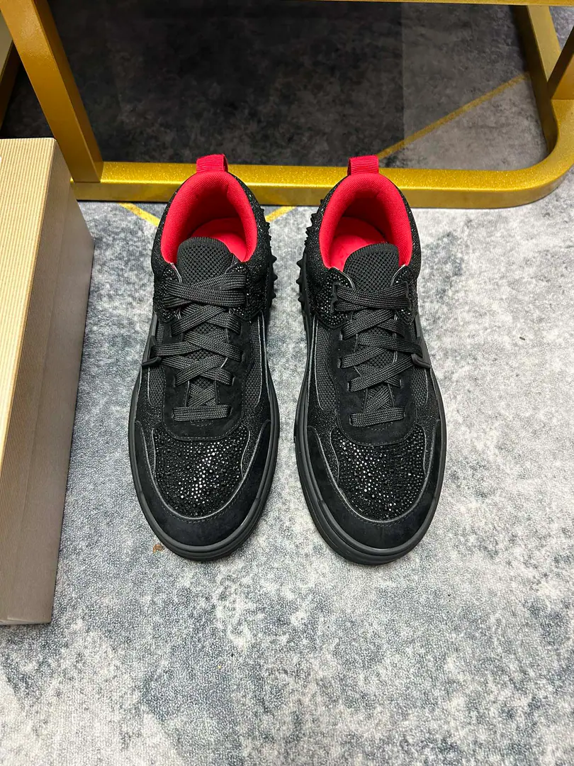 Top-level out-of-the-box. christian louboutin（CLRed bottom shoes.）Counter Series, Couples' leisure shoes.📢 📢 📢 The exclusives are released.🎈🎈💪Active emulsion pad foot👻The finish line.[- You're so proud of yourself.]😝Women35-40#Men38#-46,Global supply😝 【Top】: The original import is really leather., Top-level originals in the leather, Original OpentpuOtsumi!, Original1:1Details, Original shoes,
