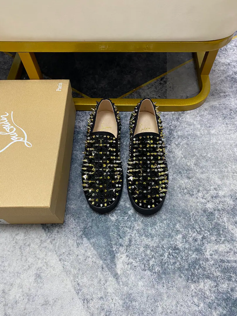 Get out of the factory.. christian louboutin（CLRed bottom shoes.）The cabinet's hot-drill series., Couples' leisure shoes.📢 📢 📢 The exclusives are released.🎈🎈💪Active emulsion pad foot👻The finish line.[- You're so proud of yourself.]😝Women35-40#Men38#-46,Global supply😝 【Top】: The original imported cow-shoes., Top-level originals in the leather, Original OpentpuOtsumi!, Original1:1Details, Original shoes,, A lot of spot supplies.
