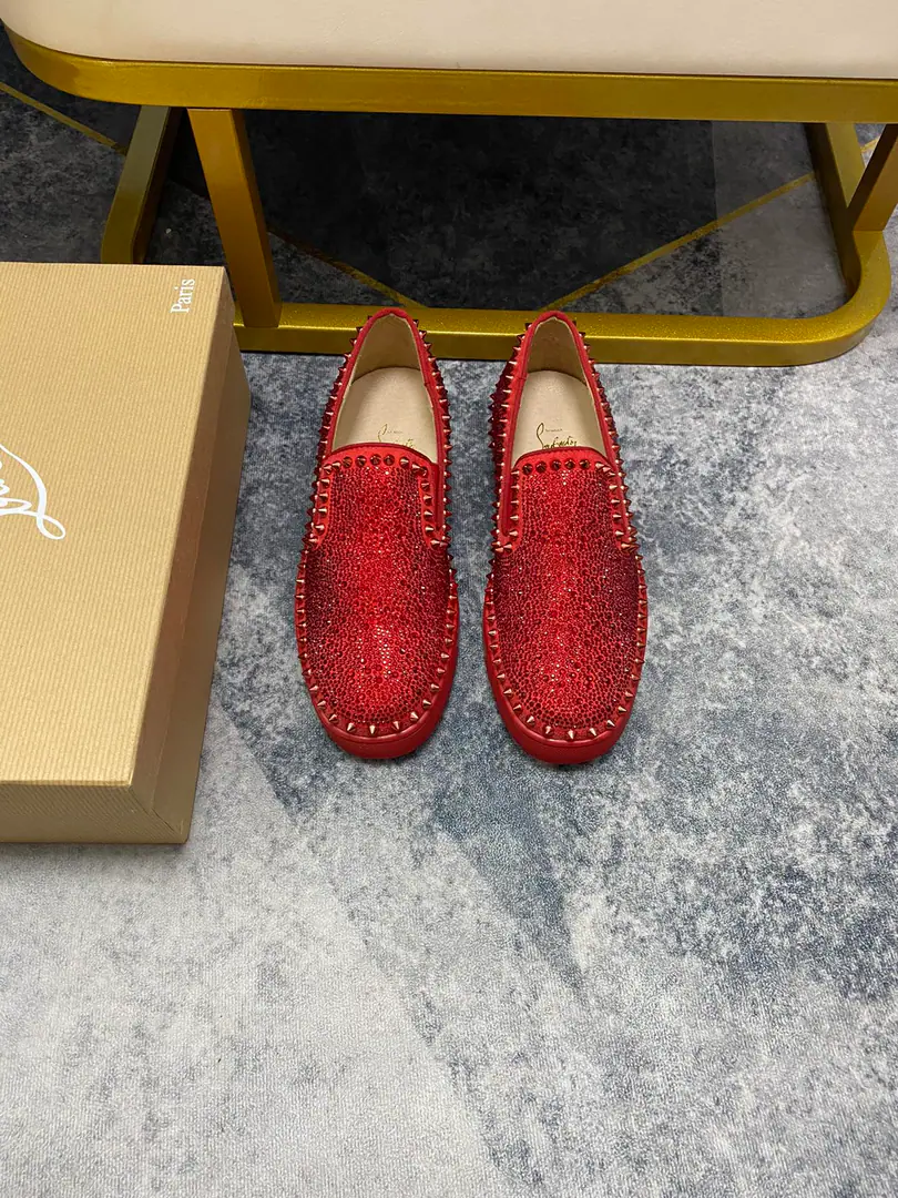 Get out of the factory.. christian louboutin（CLRed bottom shoes.）The cabinet's hot-drill series., Couples' leisure shoes.📢 📢 📢 The exclusives are released.🎈🎈💪Active emulsion pad foot👻The finish line.[- You're so proud of yourself.]😝Women35-40#Men38#-46,Global supply😝 【Top】: The original imported cow-shoes., Top-level originals in the leather, Original OpentpuOtsumi!, Original1:1Details, Original shoes,, A lot of spot supplies.