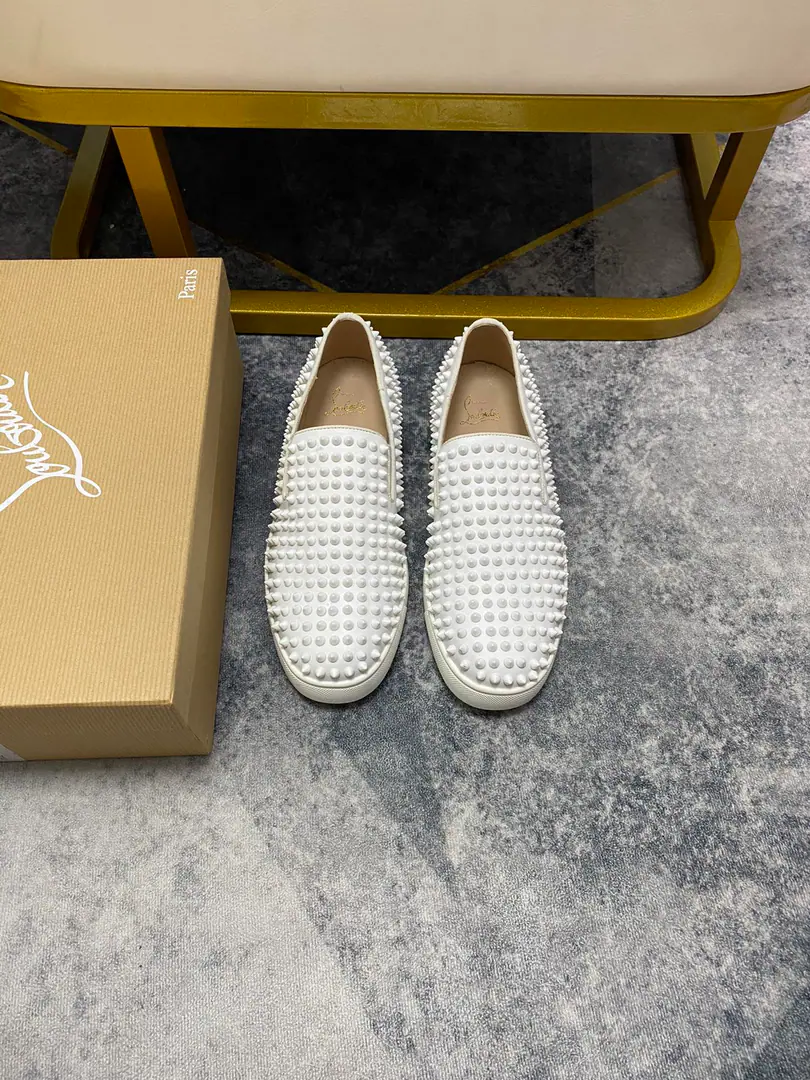 Get out of the factory.. christian louboutin（CLRed bottom shoes.）The cabinet's hot-drill series., Couples' leisure shoes.📢 📢 📢 The exclusives are released.🎈🎈💪Active emulsion pad foot👻The finish line.[- You're so proud of yourself.]😝Women35-40#Men38#-46,Global supply😝 【Top】: The original imported cow-shoes., Top-level originals in the leather, Original OpentpuOtsumi!, Original1:1Details, Original shoes,, A lot of spot supplies.