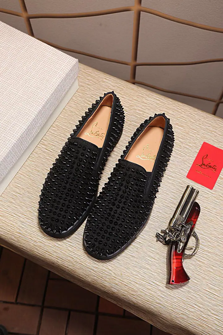 Get out of the factory.. christian louboutin（CLRed bottom shoes.）The cabinet nail series., Couples' leisure shoes.📢 📢 📢 The exclusives are released.🎈🎈💪Active emulsion pad foot👻The finish line.[- You're so proud of yourself.]😝Women35-40#Men38#-46,Global supply😝 【Top】: The original imported skin-skin sandals., Top-level originals in the leather, Original OpentpuOtsumi!, Original1:1Details, Original shoes,, A lot of spot supplies.