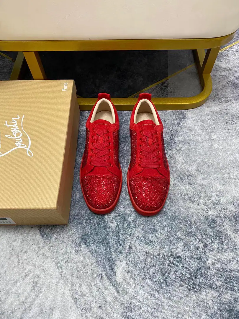 Get out of the factory.. christian louboutin（CLRed bottom shoes.）The cabinet's hot-drill series., Couples' leisure shoes.📢 📢 📢 The exclusives are released.🎈🎈💪Active emulsion pad foot👻The finish line.[- You're so proud of yourself.]😝Women35-40#Men38#-46,Global supply😝 【Top】: The original imported cow-shoes., Top-level originals in the leather, Original OpentpuOtsumi!, Original1:1Details, Original shoes,, A lot of spot supplies.