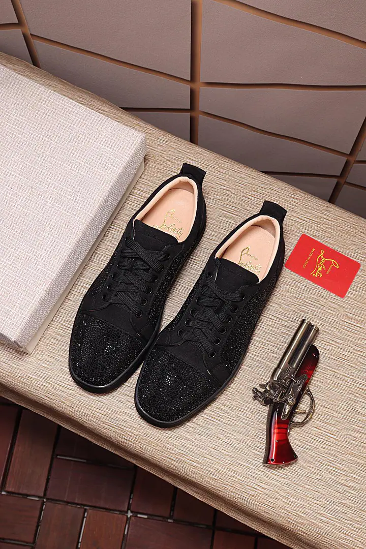 Get out of the factory.christian louboutin（CLRed bottom shoes.）The cabinet's hot-drill series., Couples' leisure shoes.📢 📢 📢 The exclusives are released.🎈🎈💪Active emulsion pad foot👻The finish line.[- You're so proud of yourself.]😝Women35-40#Men38#-46,Global supply😝 【Top】: The original imported skin-skin sandals., Top-level originals in the leather, Original OpentpuOtsumi!, Original1:1Details, Original shoes,, A lot of spot supplies.