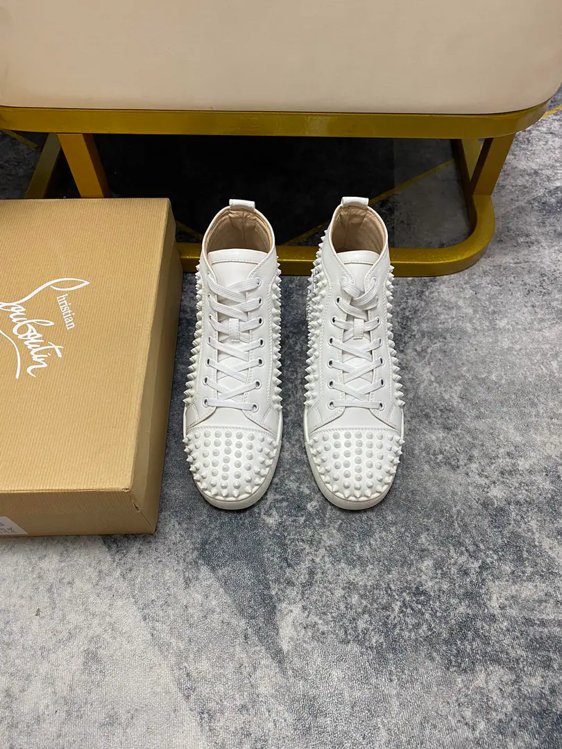 Get out of the factory.. christian louboutin（CLRed bottom shoes.）The cabinet's a nail-cracker series., Couples' leisure shoes.📢 📢 📢 The exclusives are released.🎈🎈💪Active emulsion pad foot👻The finish line.[- You're so proud of yourself.]😝Women35-40#Men38#-46,Global supply😝 【Top】: The original imported cow-shoes., Top-level originals in the leather, Original OpentpuOtsumi!, Original1:1Details, Original shoes,, A lot of spot supplies.