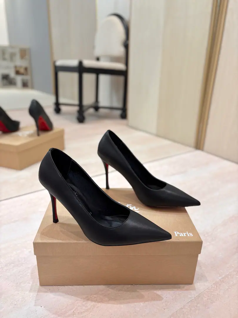 Plant price 𝐶ℎ𝑟𝑖𝑠𝑡𝑖𝑎𝑛 𝐿𝑜𝑢𝑏𝑜𝑢𝑡𝑖𝑛Red bottom heights and series.🍷🍷 Painted skin. Single shoes.（Classic.） The texture stubble is wearing the style of Baltha. It's a lot softer in the quality skin., You're a skinny man., Put on the length of the limara leg.～♪ The depths ♪, It's a good insight.! Walk, - Let's go.. Customized, ♪ The sculptor ♪ The bright face brings bright light.,. ♪ Shining the enchanted red bottom ♪, ♪ Write the fragrant romance ♪！ 【Material】 ✅Uchi.: In the sheep's skin. ✅Otsumi!: The original is really a big one. ✅Colours: Come to color the card. ✅Codes: 34-42 (34.40.41.42No re-election.） ✅He's tall.: 10.5cm