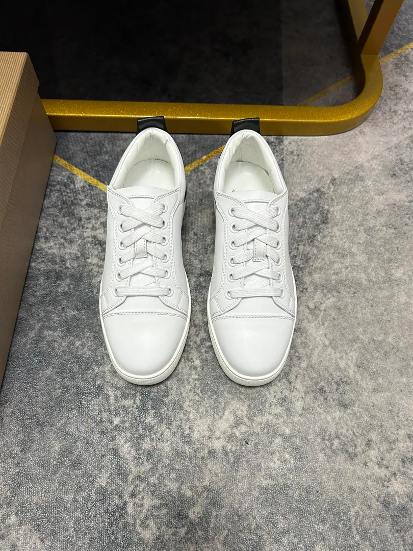 Get out of the factory. (Make a deal.). christian louboutin（CLRed bottom shoes.）The cabinet's hot-drill series., Couples' leisure shoes.📢 📢 📢 The exclusives are released.🎈🎈💪Active emulsion pad foot👻The finish line.[- You're so proud of yourself.]😝Women35-40#Men38#-46,Global supply😝 【Top】: The original imported cow-shoes., Top-level originals in the leather, Original OpentpuOtsumi!, Original1:1Details, Original shoes,, A lot of spot supplies.
