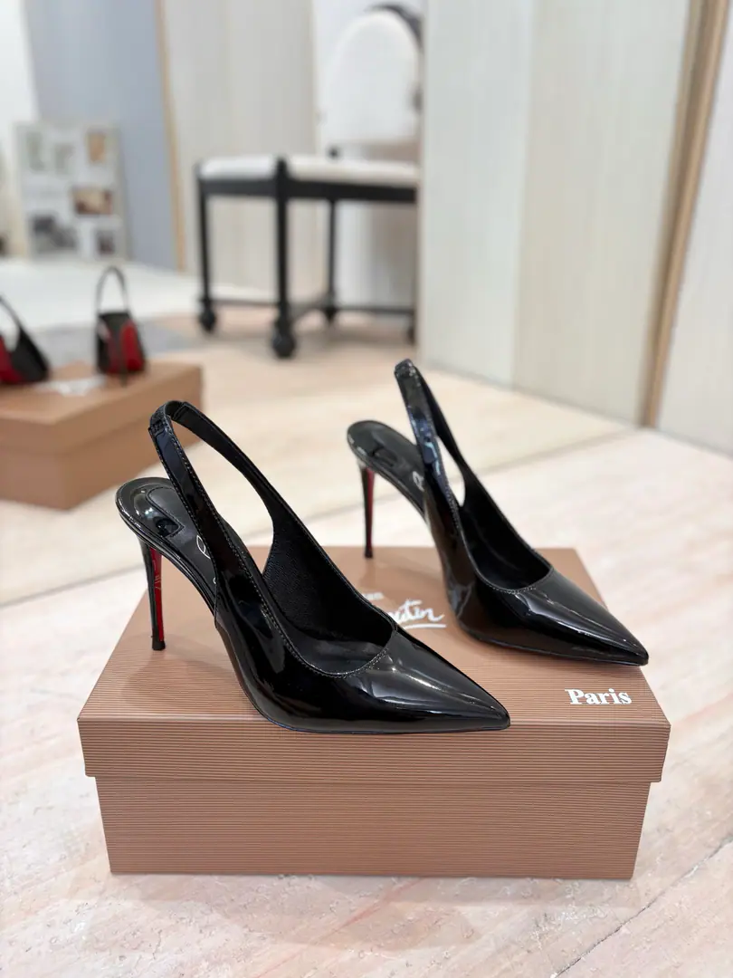 Plant price 𝐶ℎ𝑟𝑖𝑠𝑡𝑖𝑎𝑛 𝐿𝑜𝑢𝑏𝑜𝑢𝑡𝑖𝑛Red bottom heights and series.🍷🍷 The back empty sandals.（Classic.） The texture stubble is wearing the style of Baltha. It's a lot softer in the quality skin., You're a skinny man., Put on the length of the limara leg.～♪ The depths ♪, It's a good insight.! Walk, - Let's go.. Customized, ♪ The sculptor ♪ The bright face brings bright light.,. ♪ Shining the enchanted red bottom ♪, ♪ Write the fragrant romance ♪！ 【Material】 ✅Uchi.: In the sheep's skin. ✅Otsumi!: The original is really a big one. ✅Colours: 11Colour. Come to color the card. ✅Codes: 34-42 (34.40.41.42No re-election.） ✅He's tall.: 10.5cm