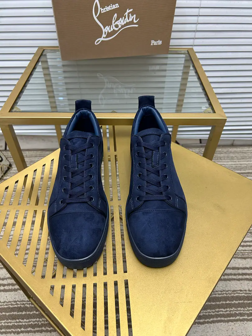 (Make a deal.)Get out of the factory.. christian louboutin（CLRed bottom shoes.）Counter Series, Couples' leisure shoes.📢 📢 📢 The exclusives are released.🎈🎈💪Active emulsion pad foot👻The finish line.[- You're so proud of yourself.]😝Women35-40#Men38#-46,Global supply😝 【Top】: The original import is really leather., Top-level originals in the leather, Original OpentpuOtsumi!, Original1:1Details, Original shoes,