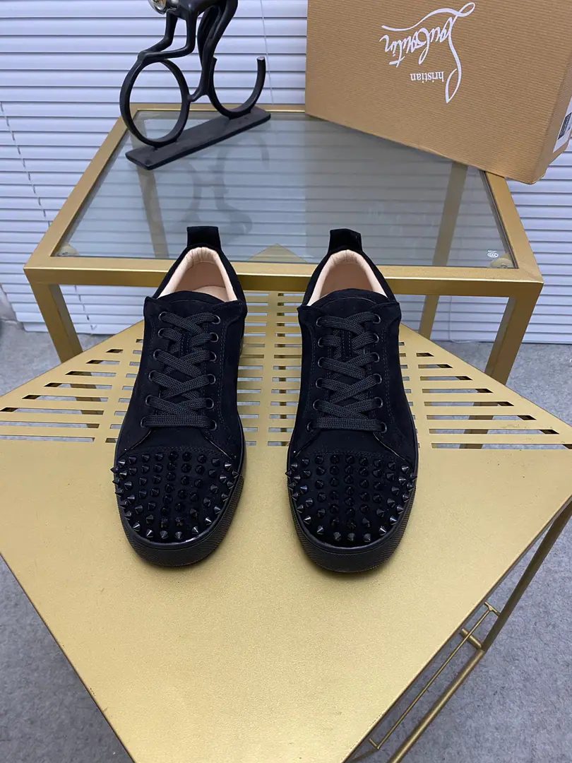 Get out of the factory.. christian louboutin（CLRed bottom shoes.）The cabinet nail series., The Ko-Boy's Leisure Shoes.📢 📢 📢 The exclusives are released.🎈🎈💪Active emulsion pad foot👻The finish line.[- You're so proud of yourself.]😝Women35-40#Men38#-46,Global supply😝 【Top】: The original imported cow-shoes., Top-level originals in the leather, Original OpentpuOtsumi!, Original1:1Details, Original shoes,, I'll bet you'll be fine with the bulk of the cash.