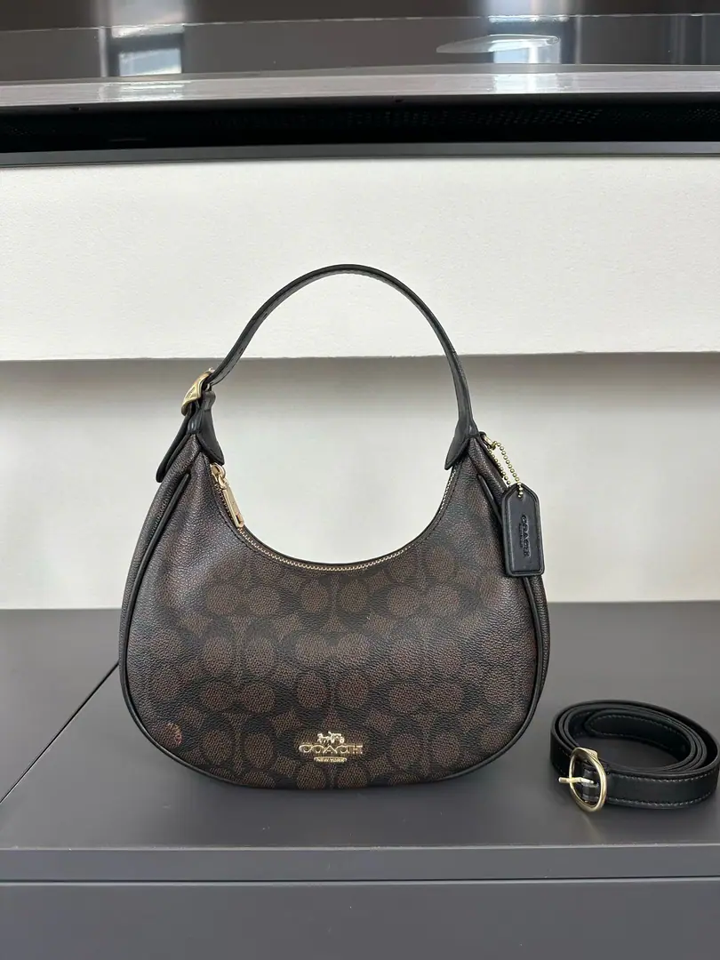 【Original factory skin】【Packaging】 Paragraph:CDX17 Size length23.5cm x High13cm x Kuan6cm