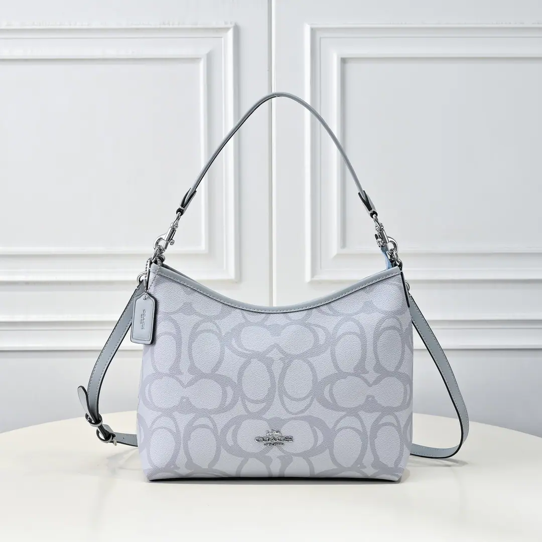 【Original factory skin】【Packaging】 Paragraph:CBH87 Large size:31*23.5.10.5cm