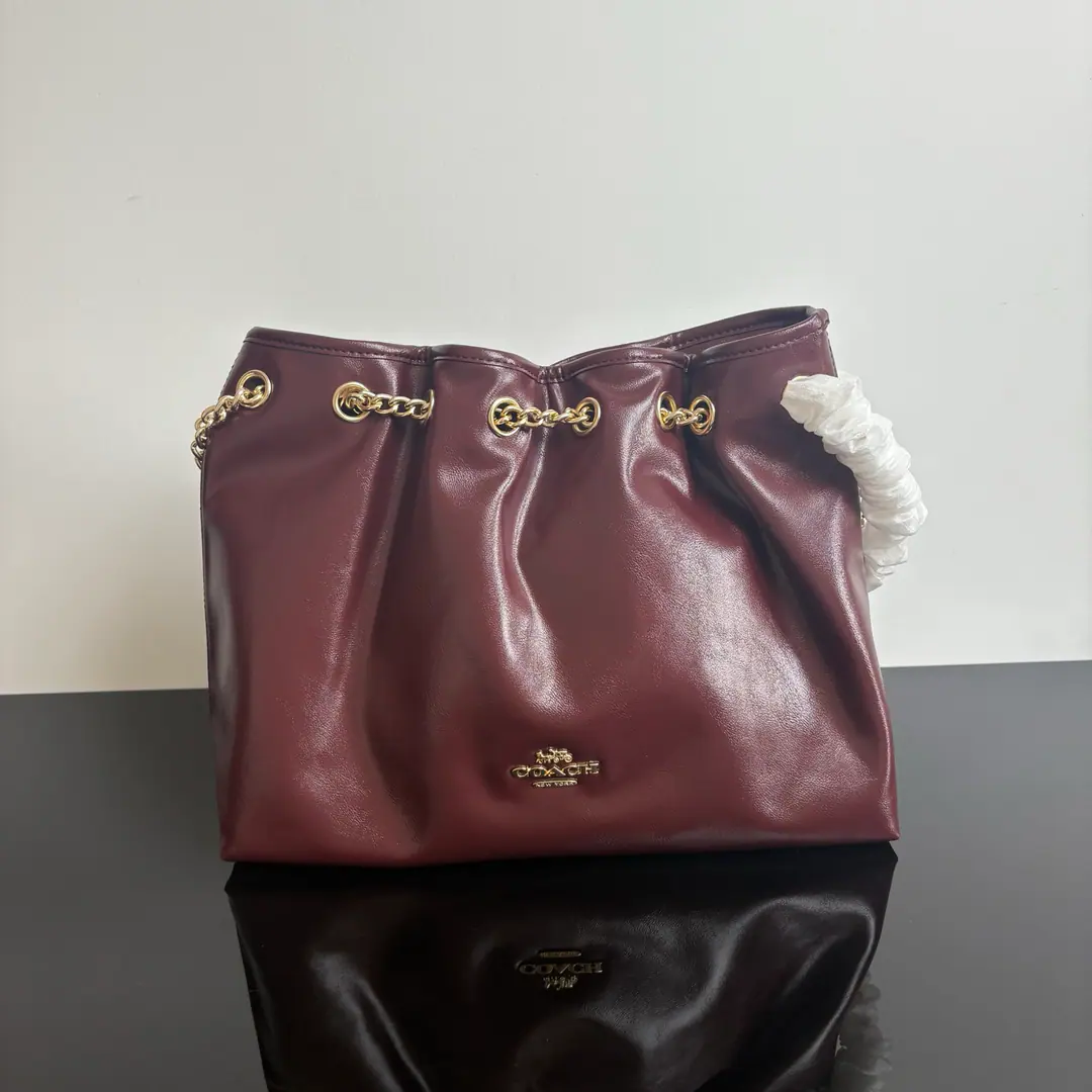 【Packaging】【Original plant level】 【New paragraph】CoachUlrich Orie. EVELYNAutumn bag chain with polished wax skin, skinCCZ79Dimensions:Long34cm×High25cm×Kuan11cm