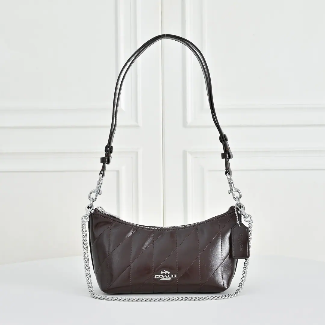 【Original factory skin】【Packaging】 Paragraph:CDZ88 Dimensions:24.5*13*9cm