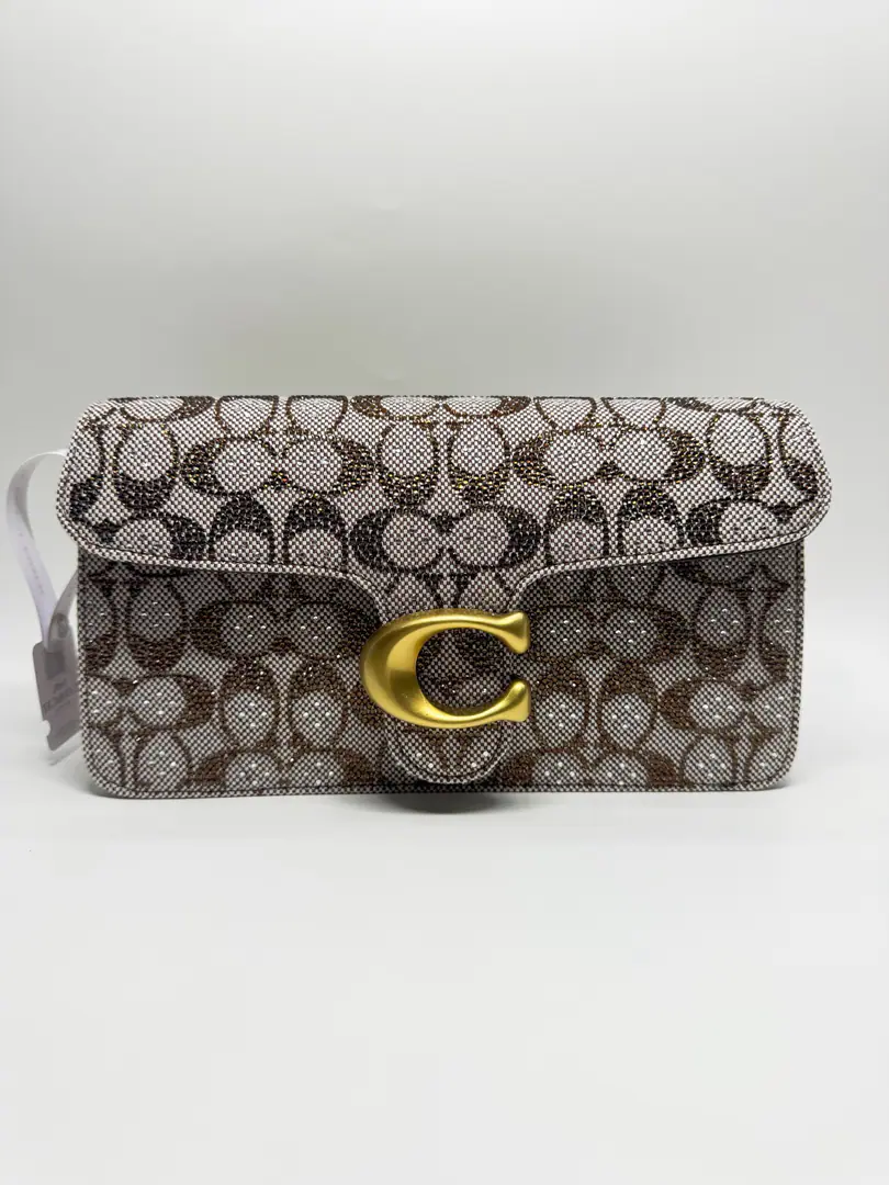 【Packaging】【Original plant level】 New belt bricksCoach The Mardi Gras bag.CDZ34It's a lot of fashion. Jane's atmosphere. With a tape, it's another style.,Cute.,Clear!This bag is really too much.! It won't be too heavy.,The skin is so comfortable, so smooth and so soft and so comfortable.！Dimensions: 26*15*7.5cm