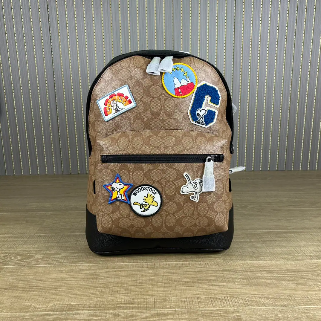 【Packaging】【Original plant level】 The top purchasing quality of the cork.【Kits for gift boxes with cabinets】【No trace hair.】 The top purchasing quality of the cork.【Kits for gift boxes with cabinets】【No trace hair.】 A male backpack. The cargo. C4030 coa** west Small-form men's backpacks. PVCIt's a top-decked cow., A man's new double zipper and a double shoulder bag./Bookbag/Packet/Travel bag Welcome to the comparison., Dimensions:28*37*16cm