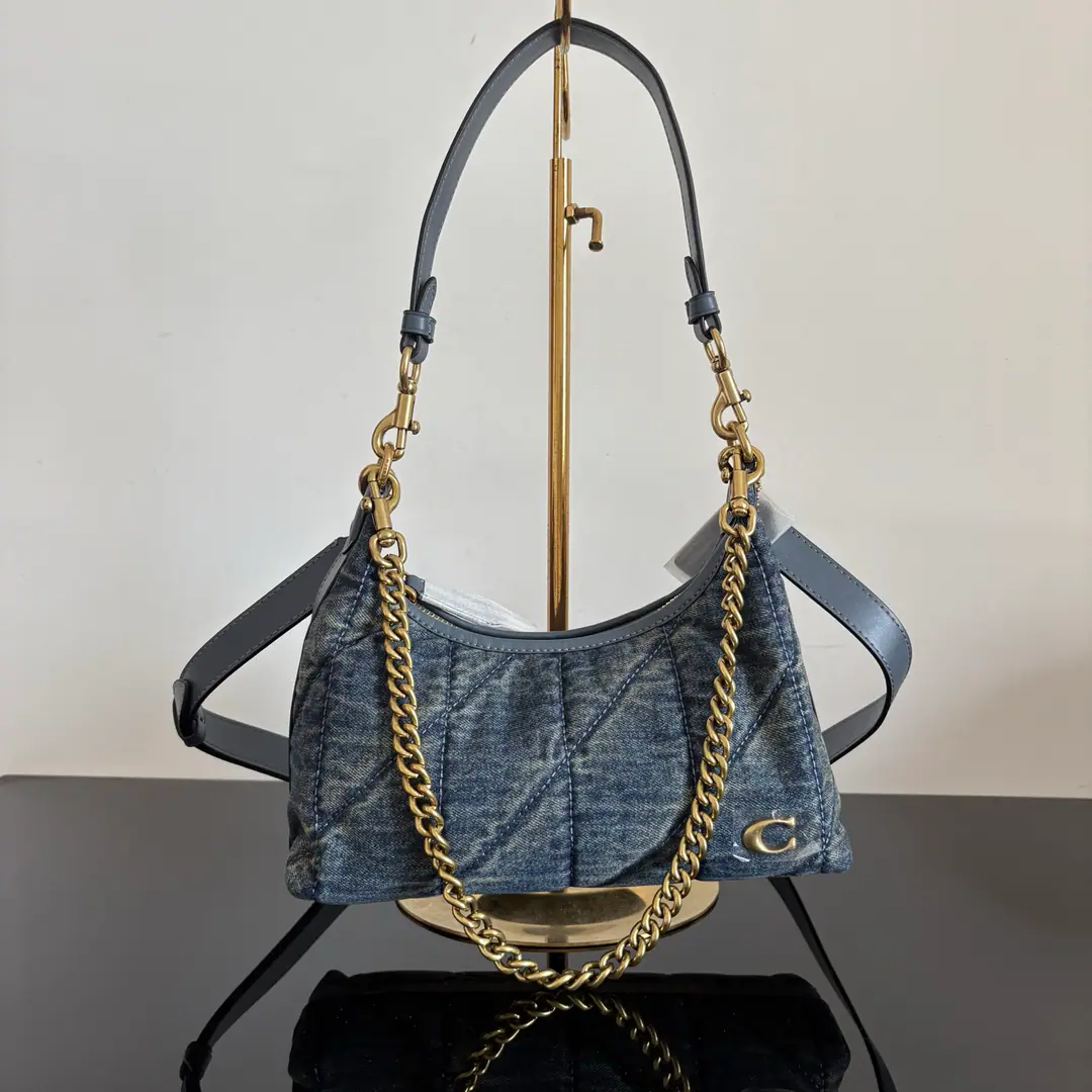 【Packaging】【Original plant level】 【New】COACH/Mrs. Corsy's diamond tattoos, sew.JULIET 25Single shoulder bag slanted up. CDZ67 Dimensions27.5*11.5*10.5