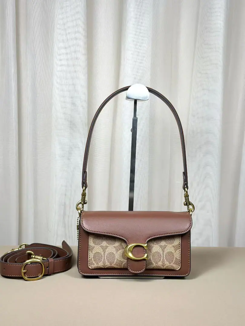 【Packaging】【Original plant level】, New New Cork!COACH TabbyThe Mardi Gras bag. It's not just practical., And it's very special. That's very attractive. I really love this simple stuff. It's a great one., You can leave with your back. The things that are practical and beautiful are tall. Dimensions26 14Current