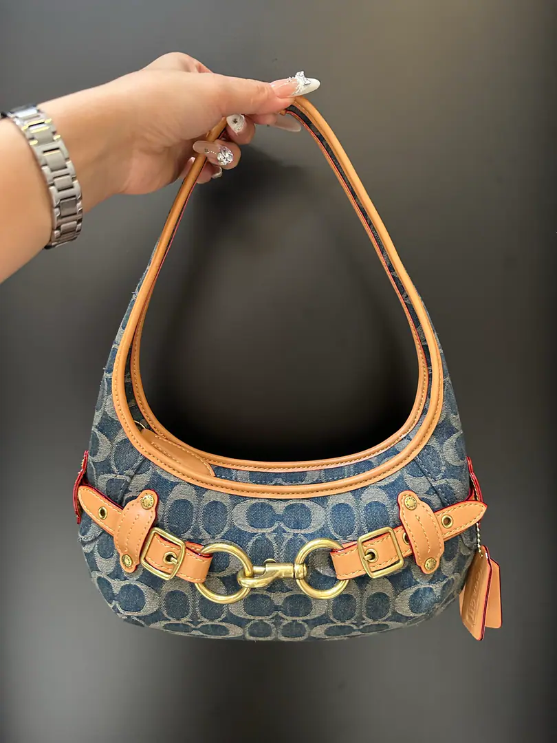 【Packaging】【Original plant level】 【New paragraph】CoachCork!CEN94 CEN87 CEV10 ergo26One shoulder armpits., Inline Multipurpose Bag, The top zipper is open., The fabric line., Vertical Length26cmHand handle., 26.5cm（Long）×11cm（High） 8cm（Kuan）