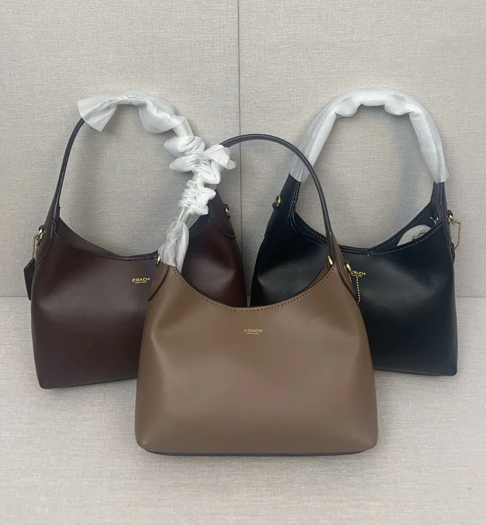 【Packaging】【Original plant level】 New】COA*H/Mrs. Koji.BROOKLYN 23Single shoulder bag., BrooklynOne shoulder slanted chain under armpit Jane's got a big-sized cattle pitot bag.CW, Dimensions23×18×8