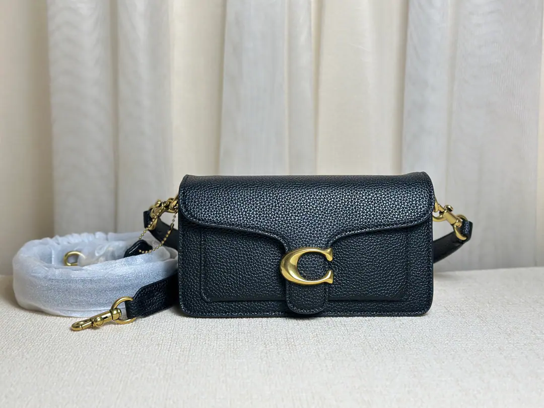 【Packaging】【Original plant level】, Lady Wine-Back. Good quality, all new color.: B4HA, CY New shoulder belts are higher.10A centimetre is more appropriate for a single shoulder.[Celebrate.][Celebrate.][Celebrate.][A gift.][A gift.][A gift.][Celebrate.] With two shoulders. One long one can slash on one shoulder. A short shoulder belt can be a handkerchief. Put the armpit in your bag. Dimensions: 20cmx10.5cmx7cmWhite/Gray brown./Black skating gold./Black gun., On-the-shelf supply