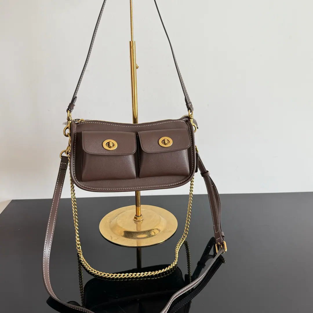 【Packaging】【Original plant level】 New🆕 Cork!coach 2026Spring brand new. CDZ20 PocketboardwaverlyWho says the cute, delicate pocket of the most popular spring and summer bag?. Dimensions22/13/7