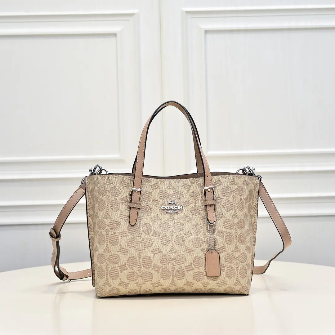 【Original factory skin】【Packaging】 Paragraph:CV Dimensions:25*19*12cm