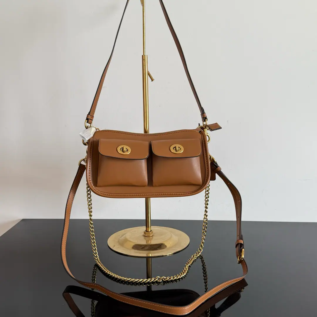 【Packaging】【Original plant level】 New🆕 Cork!coach 2026Spring brand new. CDZ20 PocketboardwaverlyWho says the cute, delicate pocket of the most popular spring and summer bag?. Dimensions22/13/7