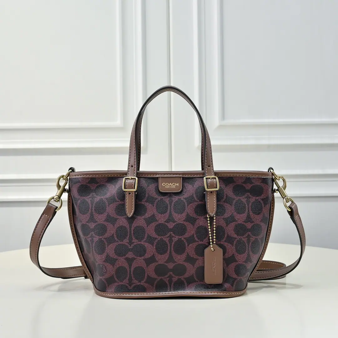 【Original factory skin】【Packaging】 Paragraph:CCD94 Dimensions:21*16.5*11.5cm
