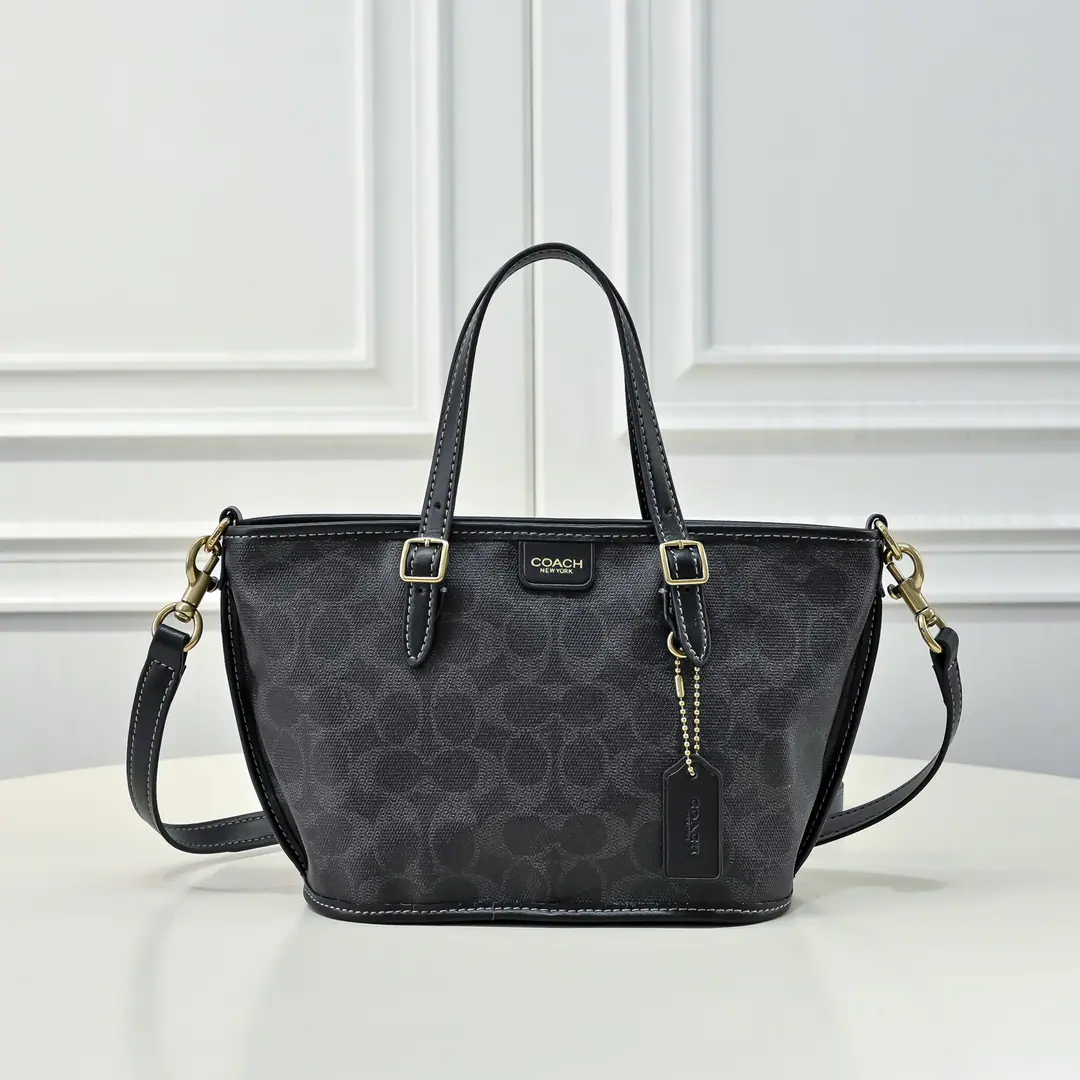 【Original factory skin】【Packaging】 Paragraph:CCD94 Dimensions:21*16.5*11.5cm