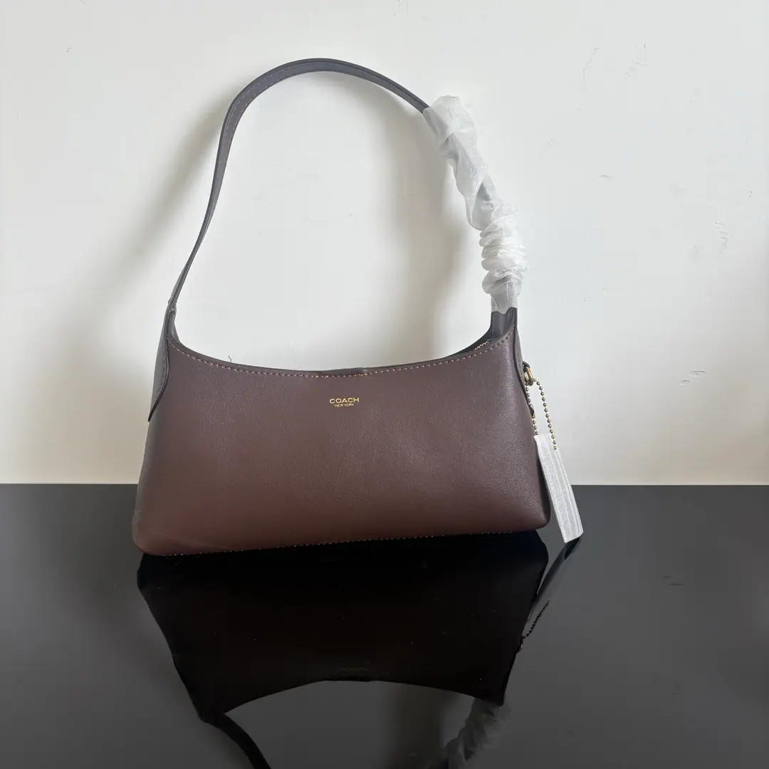 【Original factory skin】【Packaging】 Ms. New Hsien-Hu.BROOKLYN 26Single shoulder bag, handbag, and a shift. CFT34 Dimensions26*15*4