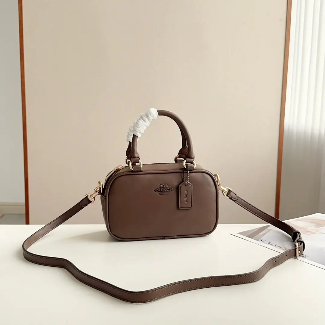 【Original factory skin】【Packaging】. CT Ma'am.SATCHELPump-and-roll bowling bag., Jane's got a really long look at the atmosphere., Dimensions～20x12x8cm
