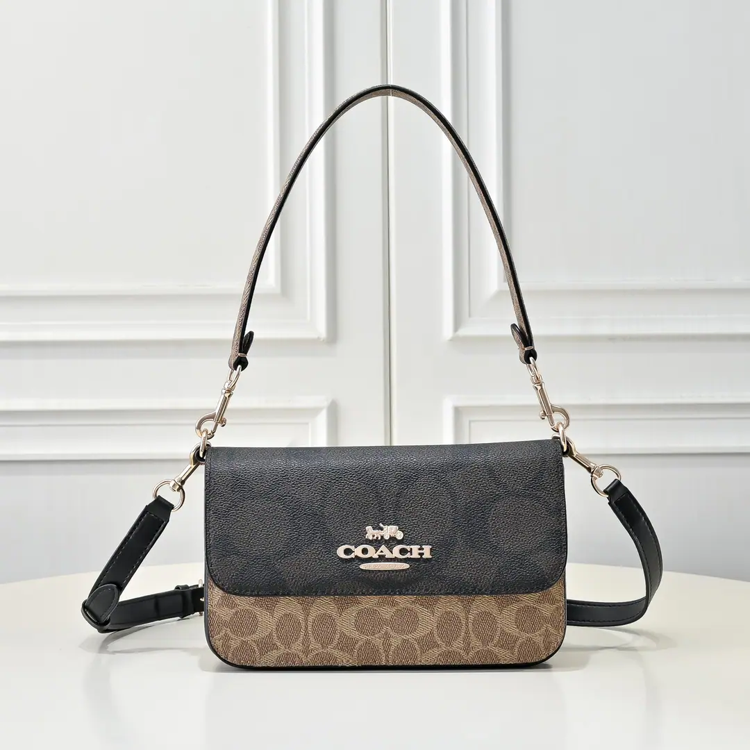 【Original factory skin】【Packaging】 Paragraph:CAA83 Dimensions:23*14*7.5cm