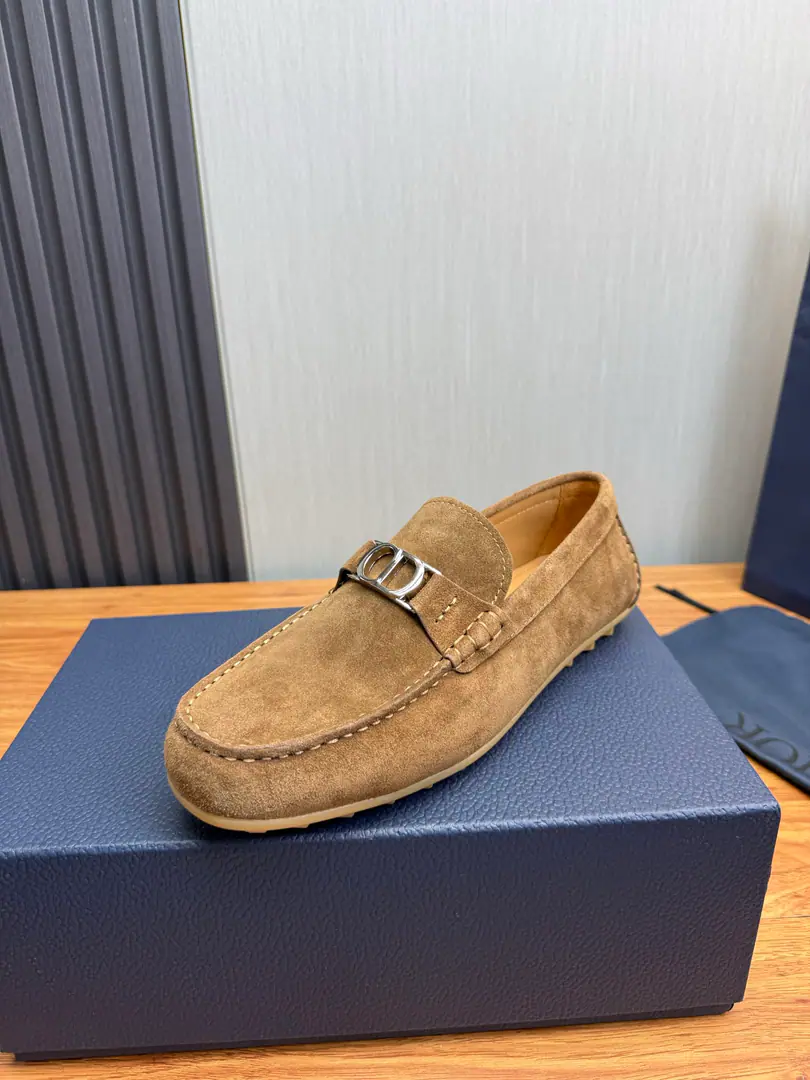 Plant ＤＩＯＲ.Dio..Classic driver's bean shoes.👟It's a good time for leisure.🔗Official Network1:1Delivery☑️Original cow skin+Imported water-tied cattle., The classic hardware buttons., Original rubber beans soybeans, 38-45（45Make a no-refund order.）
