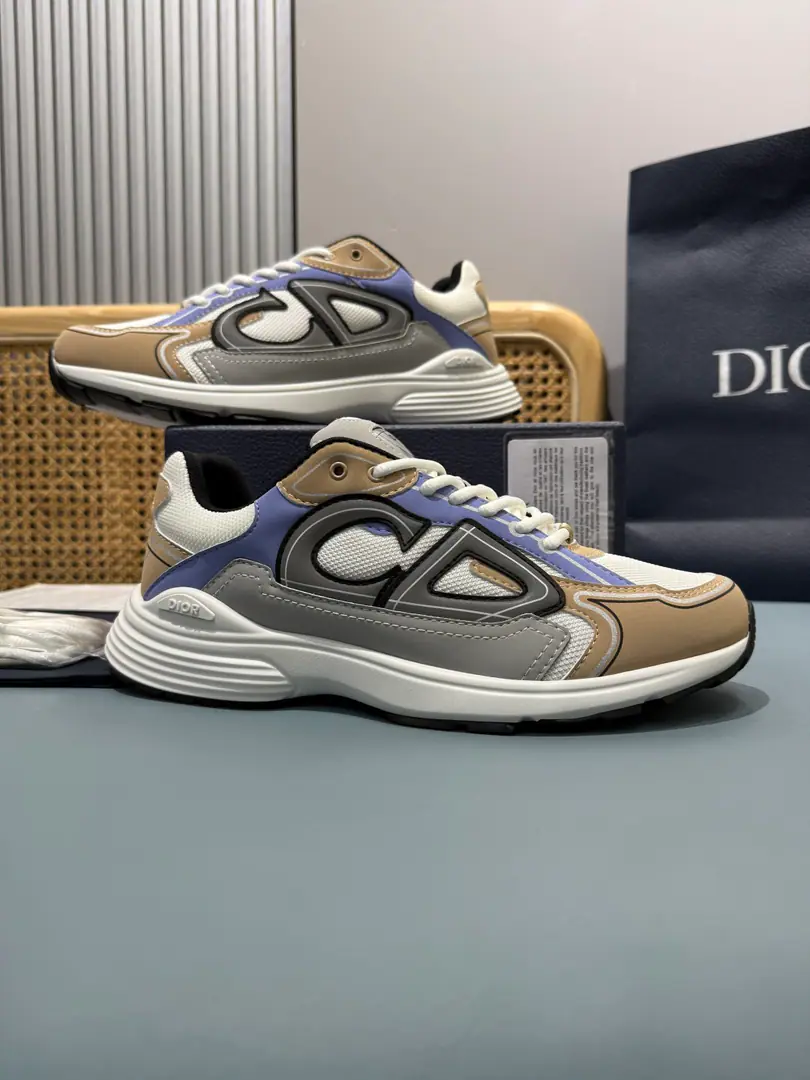 Top Couple money.👩🏻‍❤️‍👨🏻Plant price, This one. B30 Countdown The sneakers are... DDon't make a classic new one., Fashion and sport.. The redesigned formula is carefully designed using materials such as Navy blue-feather., I'm not sure. CD30 Mark Up, I'm not sure I'm going to be able to tell you how beautiful I am.. The tongue and the back of the shoe are in silver. D B30 and CD30 Mark. The light texture of the rubber outside highlights a lot of classic details., Internal ballistic design, To build the desired comfort.. It's a mix of leisure singles., Make a fine shape.. Help with the face material.: Texture, Cow-cutter. Except decorations and decoration lines Side and back side CD30 Mark ♪ Shoe tongues on the D B30 Mark Internal ballistic belt design, Steady match. White lightly texture rubber external matching Dior Signs and black edges The bottom of the pairs of shoes is scalded with Dio, CD30 and B30 Mark Size: 35-47 (47I'll make sure I don't change it.)
