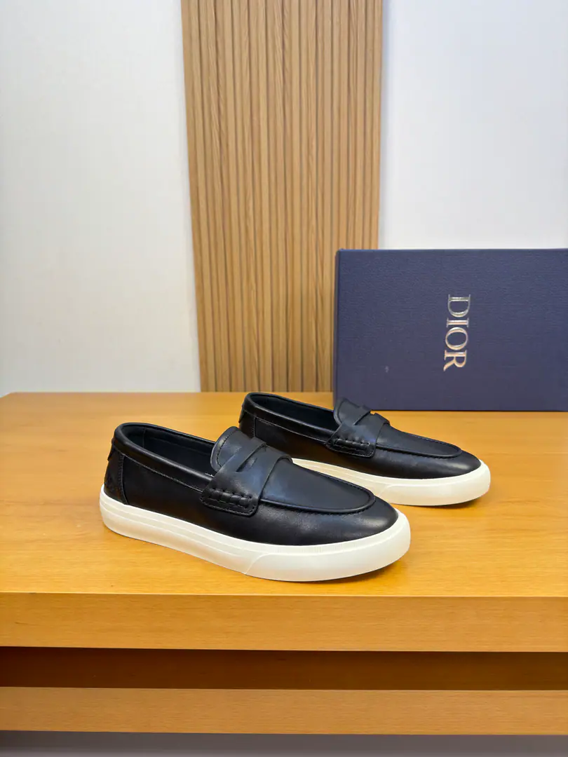 【Dior】Dio. High-end quality Original List·The leisure board shoes are stomping. Shoe.: Original🔝Napa Skin., Back up..A embroidery brand.logo, Shoe Dan..Sew the outer car., Brand-loading decorations Uchi.: Brand canvas. Otsumi!: It's so light.TPR·Rubber: Double-coloured base Super-high-quality control.·- I'm doing a little work.: Highlight(High-end·- How expensive.·Slot) Size: 39-44（38, 45, Make a reservation.)·D0186