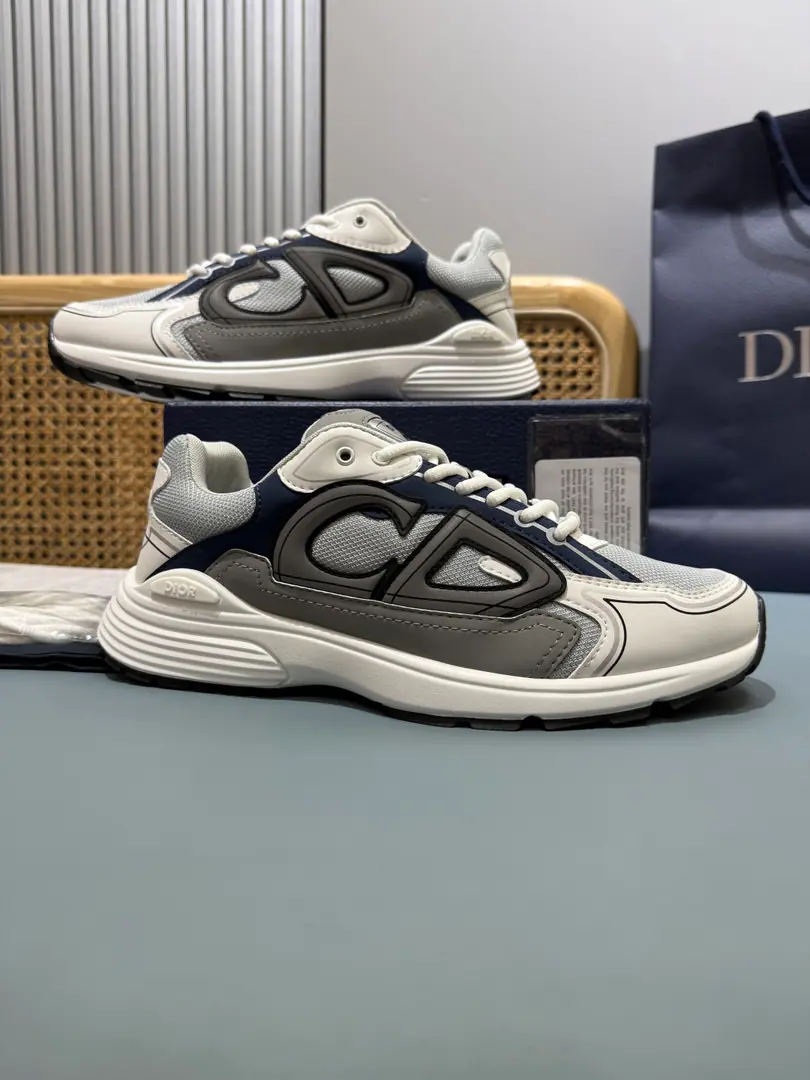 Top Couple money.👩🏻‍❤️‍👨🏻Plant price, This one. B30 Countdown The sneakers are... DDon't make a classic new one., Fashion and sport.. The redesigned formula is carefully designed using materials such as Navy blue-feather., I'm not sure. CD30 Mark Up, I'm not sure I'm going to be able to tell you how beautiful I am.. The tongue and the back of the shoe are in silver. D B30 and CD30 Mark. The light texture of the rubber outside highlights a lot of classic details., Internal ballistic design, To build the desired comfort.. It's a mix of leisure singles., Make a fine shape.. Help with the face material.: Texture, Cow-cutter. Except decorations and decoration lines Side and back side CD30 Mark ♪ Shoe tongues on the D B30 Mark Internal ballistic belt design, Steady match. White lightly texture rubber external matching Dior Signs and black edges The bottom of the pairs of shoes is scalded with Dio, CD30 and B30 Mark Size: 35-47 (47I'll make sure I don't change it.)