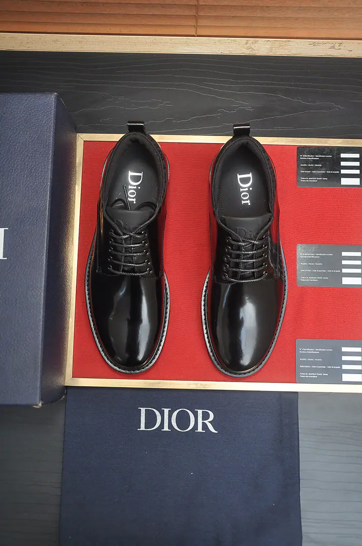Get out of the factory. 【Dior】（In the skin of the watered cow.）Dio original1:1High quality out of the plant., Import originals, Imports‮Version‬Bullskins., In the skin of the watered cow., OriginalTPUOtsumi!, Codes:39-44（38.45Do it.）