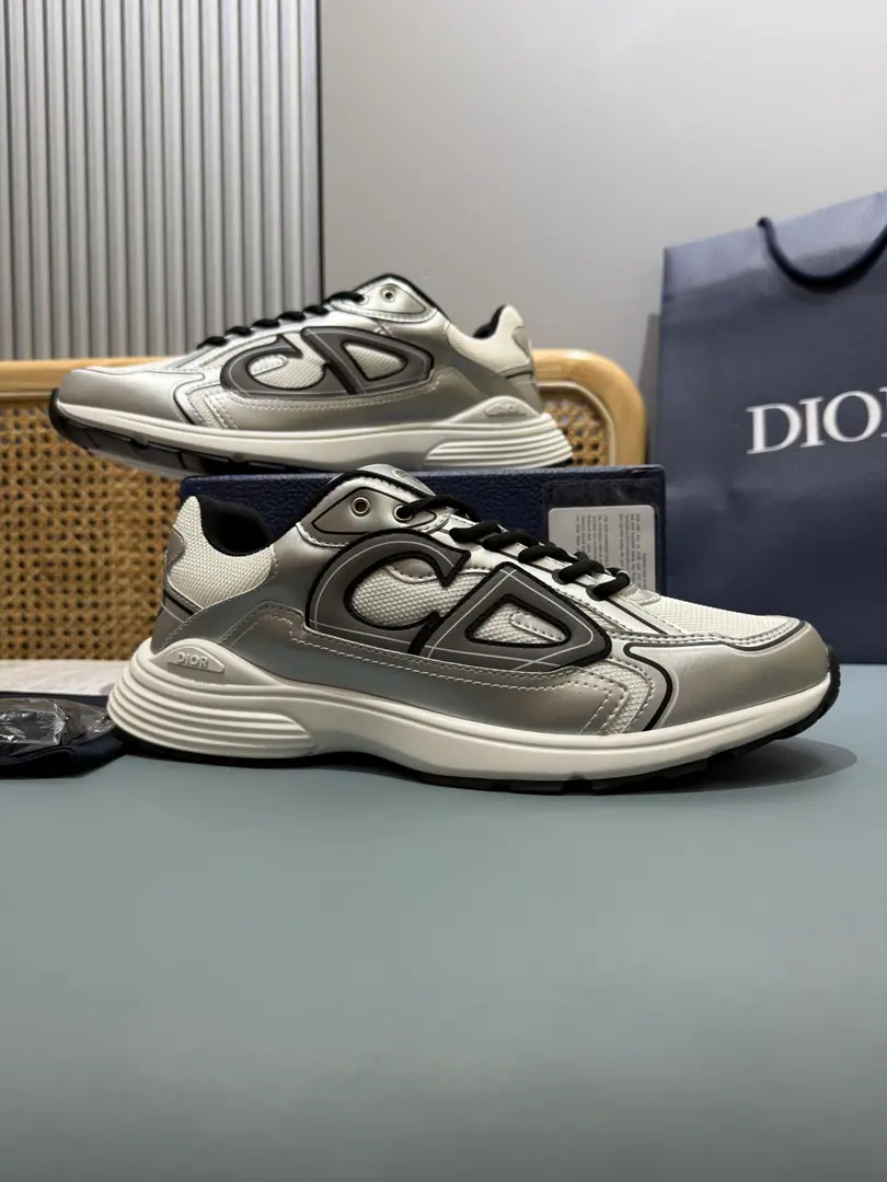 Top Couple money.👩🏻‍❤️‍👨🏻Plant price, This one. B30 Countdown The sneakers are... DDon't make a classic new one., Fashion and sport.. The redesigned formula is carefully designed using materials such as Navy blue-feather., I'm not sure. CD30 Mark Up, I'm not sure I'm going to be able to tell you how beautiful I am.. The tongue and the back of the shoe are in silver. D B30 and CD30 Mark. The light texture of the rubber outside highlights a lot of classic details., Internal ballistic design, To build the desired comfort.. It's a mix of leisure singles., Make a fine shape.. Help with the face material.: Texture, Cow-cutter. Except decorations and decoration lines Side and back side CD30 Mark ♪ Shoe tongues on the D B30 Mark Internal ballistic belt design, Steady match. White lightly texture rubber external matching Dior Signs and black edges The bottom of the pairs of shoes is scalded with Dio, CD30 and B30 Mark Size: 35-47 (47I'll make sure I don't change it.)