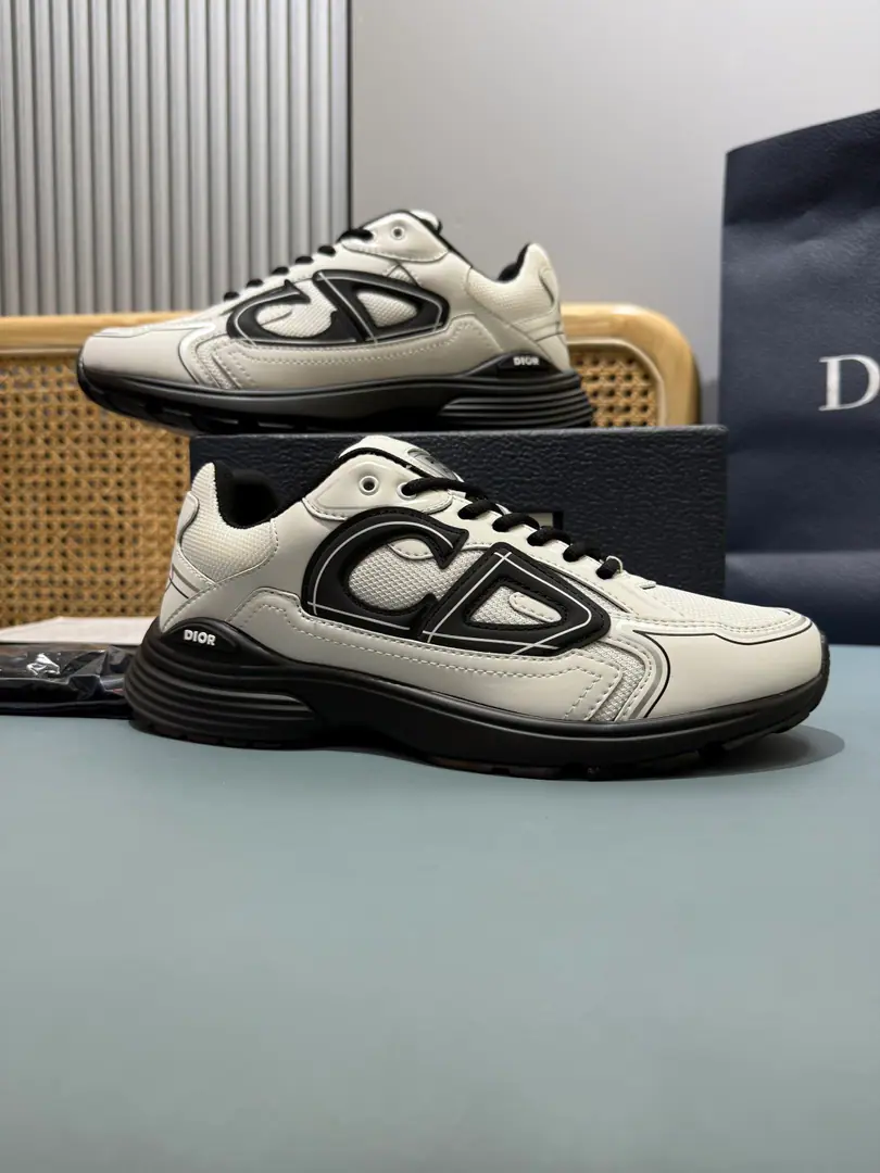 Top Couple money.👩🏻‍❤️‍👨🏻Plant price, This one. B30 Countdown The sneakers are... DDon't make a classic new one., Fashion and sport.. The redesigned formula is carefully designed using materials such as Navy blue-feather., I'm not sure. CD30 Mark Up, I'm not sure I'm going to be able to tell you how beautiful I am.. The tongue and the back of the shoe are in silver. D B30 and CD30 Mark. The light texture of the rubber outside highlights a lot of classic details., Internal ballistic design, To build the desired comfort.. It's a mix of leisure singles., Make a fine shape.. Help with the face material.: Texture, Cow-cutter. Except decorations and decoration lines Side and back side CD30 Mark ♪ Shoe tongues on the D B30 Mark Internal ballistic belt design, Steady match. White lightly texture rubber external matching Dior Signs and black edges The bottom of the pairs of shoes is scalded with Dio, CD30 and B30 Mark Size: 35-47 (47I'll make sure I don't change it.)