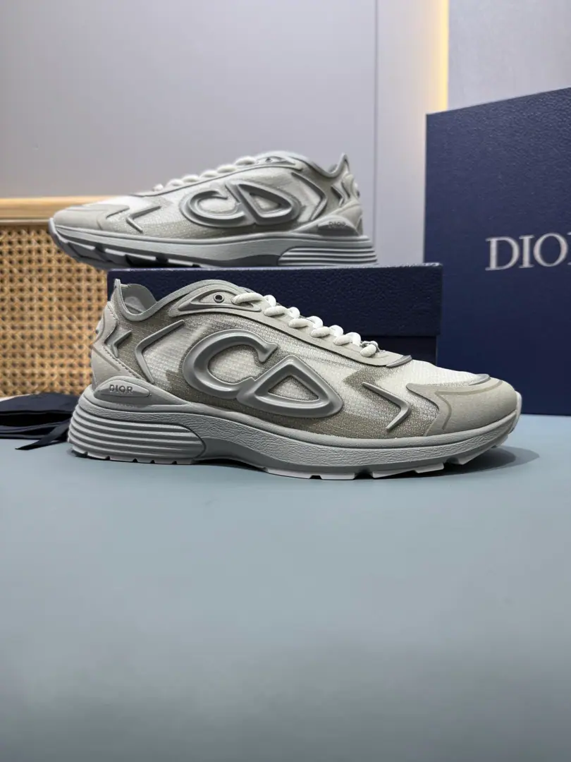 Top Men👨🏻Plant price, This one. B30 Countdown The sneakers are... DDon't make a classic new one., Fashion and sport.. The redesigned formula is carefully designed using materials such as Navy blue-feather., I'm not sure. CD30 Mark Up, I'm not sure I'm going to be able to tell you how beautiful I am.. The tongue and the back of the shoe are in silver. D B30 and CD30 Mark. The light texture of the rubber outside highlights a lot of classic details., Internal ballistic design, To build the desired comfort.. It's a mix of leisure singles., Make a fine shape.. Help with the face material.: Texture, Cow-cutter. Except decorations and decoration lines Side and back side CD30 Mark ♪ Shoe tongues on the D B30 Mark Internal ballistic belt design, Steady match. White lightly texture rubber external matching Dior Signs and black edges The bottom of the pairs of shoes is scalded with Dio, CD30 and B30 Mark Size: 39-47 (47I'll make sure I don't change it.)