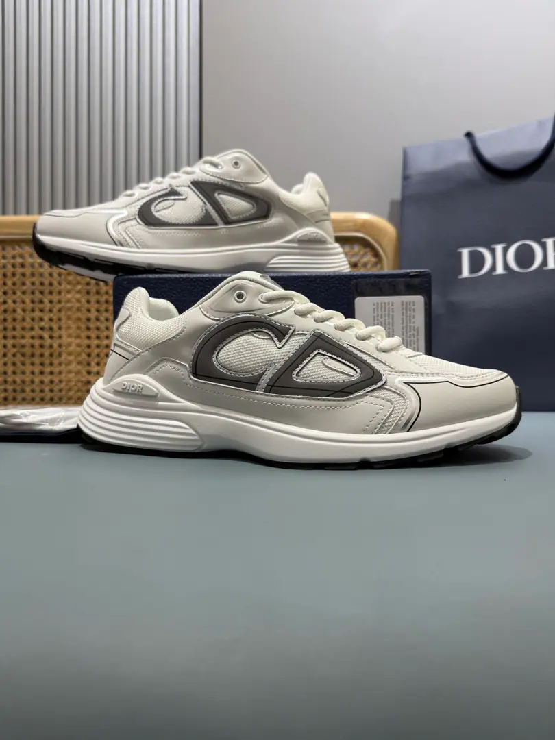 Top Couple money.👩🏻‍❤️‍👨🏻Plant price, This one. B30 Countdown The sneakers are... DDon't make a classic new one., Fashion and sport.. The redesigned formula is carefully designed using materials such as Navy blue-feather., I'm not sure. CD30 Mark Up, I'm not sure I'm going to be able to tell you how beautiful I am.. The tongue and the back of the shoe are in silver. D B30 and CD30 Mark. The light texture of the rubber outside highlights a lot of classic details., Internal ballistic design, To build the desired comfort.. It's a mix of leisure singles., Make a fine shape.. Help with the face material.: Texture, Cow-cutter. Except decorations and decoration lines Side and back side CD30 Mark ♪ Shoe tongues on the D B30 Mark Internal ballistic belt design, Steady match. White lightly texture rubber external matching Dior Signs and black edges The bottom of the pairs of shoes is scalded with Dio, CD30 and B30 Mark Size: 35-47 (47I'll make sure I don't change it.)